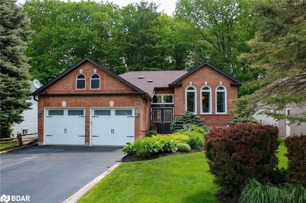 143 Fernbrook Drive - Photo 1