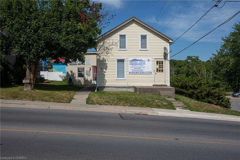 59 Centre Street - Photo 1