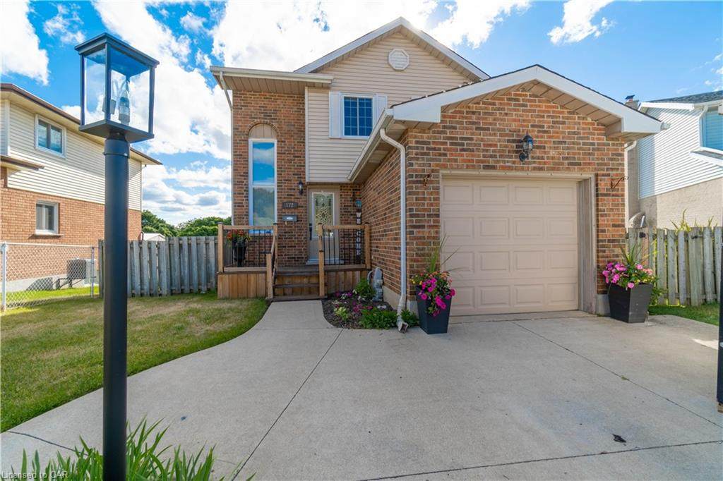 172 Stonyburn Crescent - Photo 1