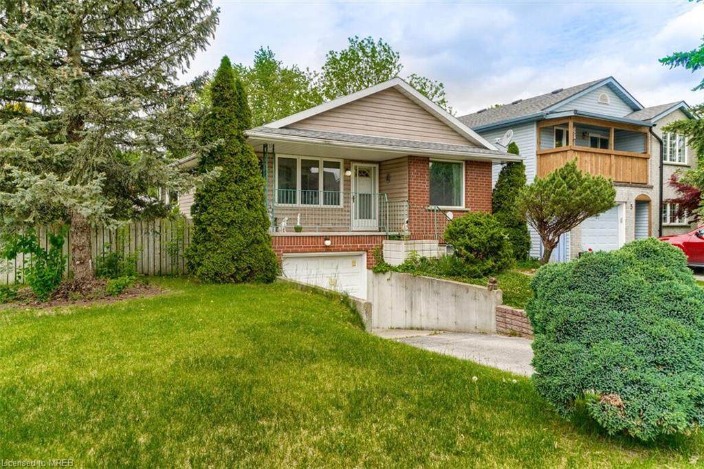 7 Magnolia Drive - Photo 1