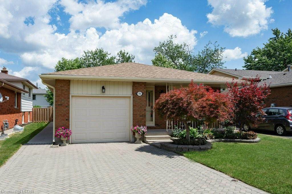 75 Roundhill Court - Photo 1