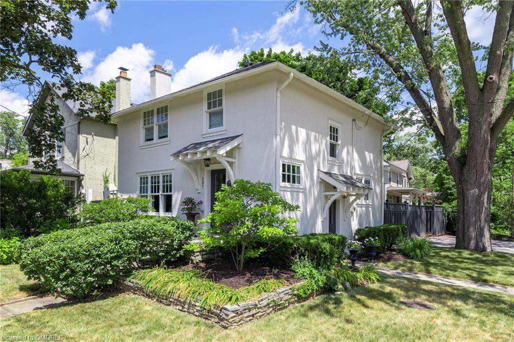 207 Allan Street - Photo 1