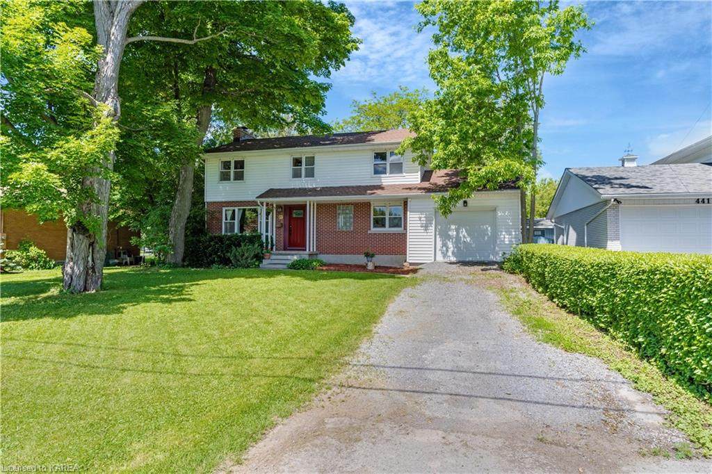 437 Southwood Drive - Photo 1