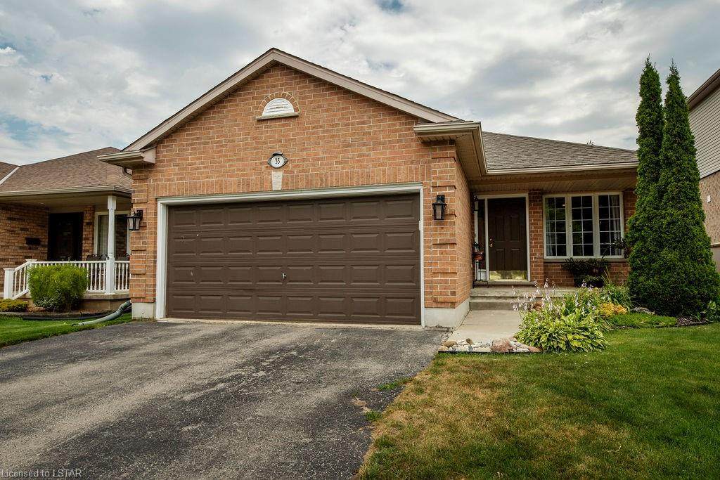 35 Juniper Crescent - Photo 1