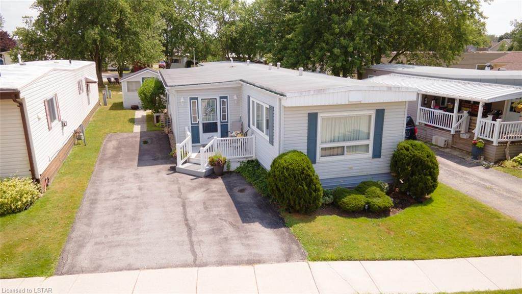 11 Redford Drive - Photo 1