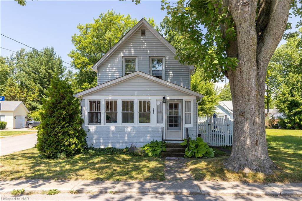 422 Cambridge Road - Photo 1