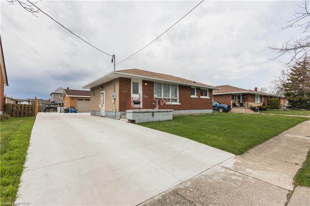 58 Balmoral Avenue - Photo 1