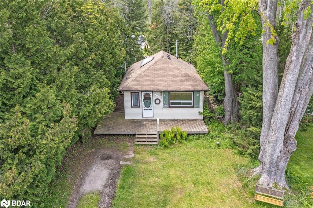 932 Barry Avenue - Photo 1