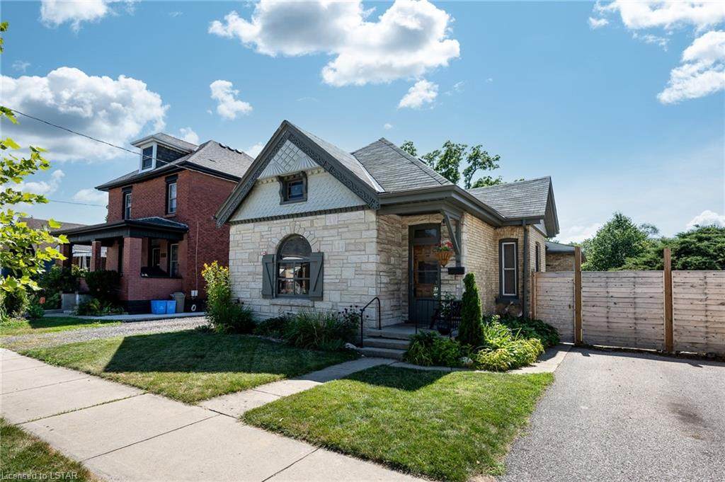 141 Price Street - Photo 1