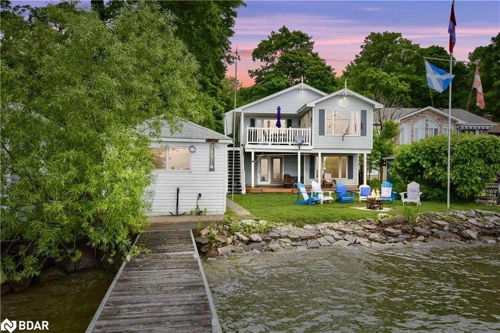 283 Victoria Crescent - Photo 1