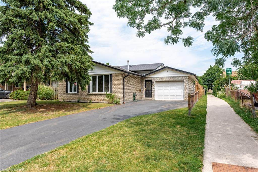 54 Lafayette Drive - Photo 1