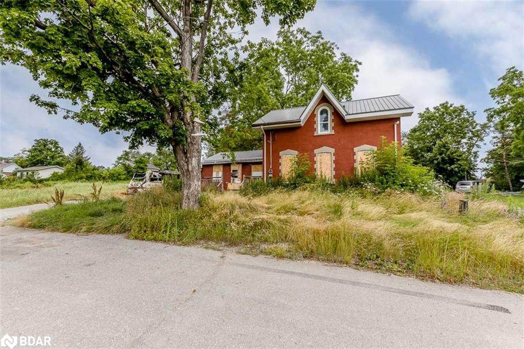 4 Riverview Road - Photo 1