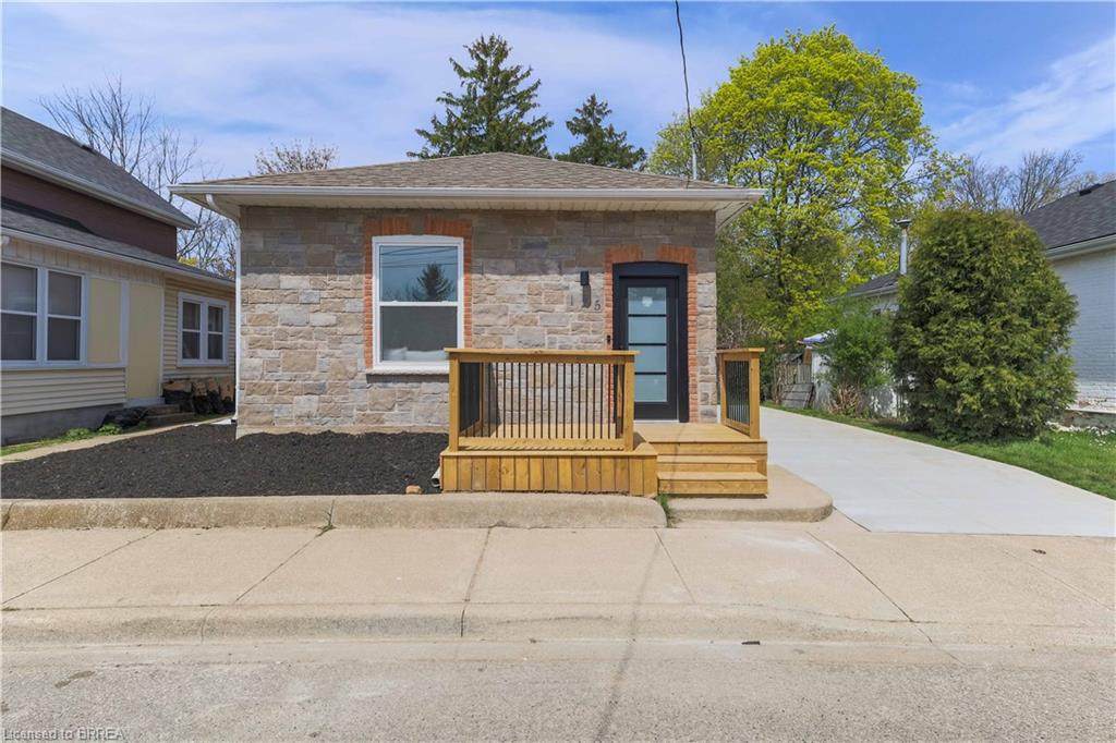 125 Spring Street - Photo 1