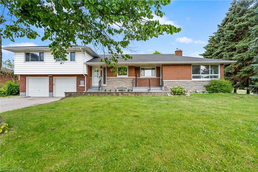 462 Carlton Street - Photo 1