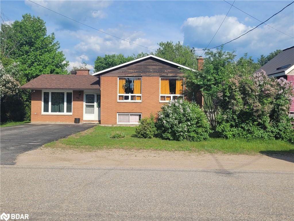 541 Mccool Street - Photo 1