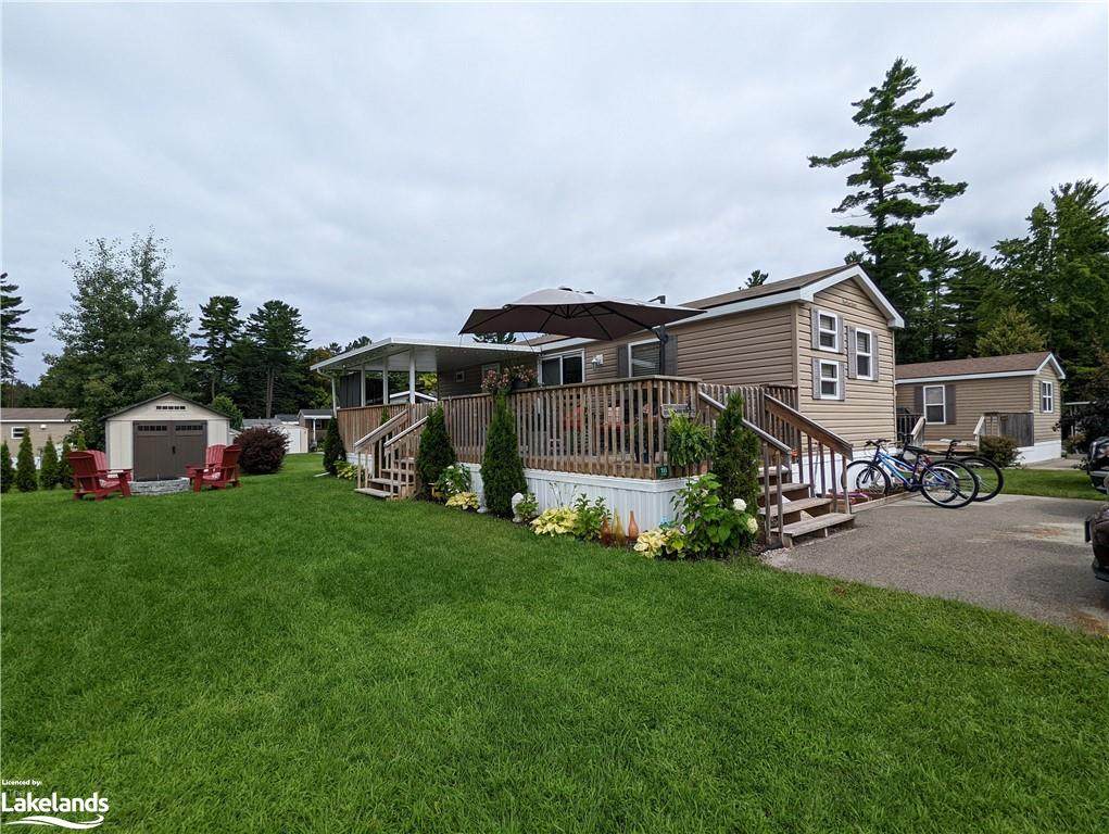 16 Kenora Trail - Photo 1
