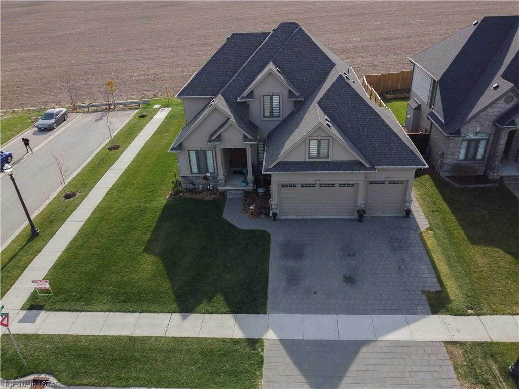 2217 Dauncey Crescent - Photo 1