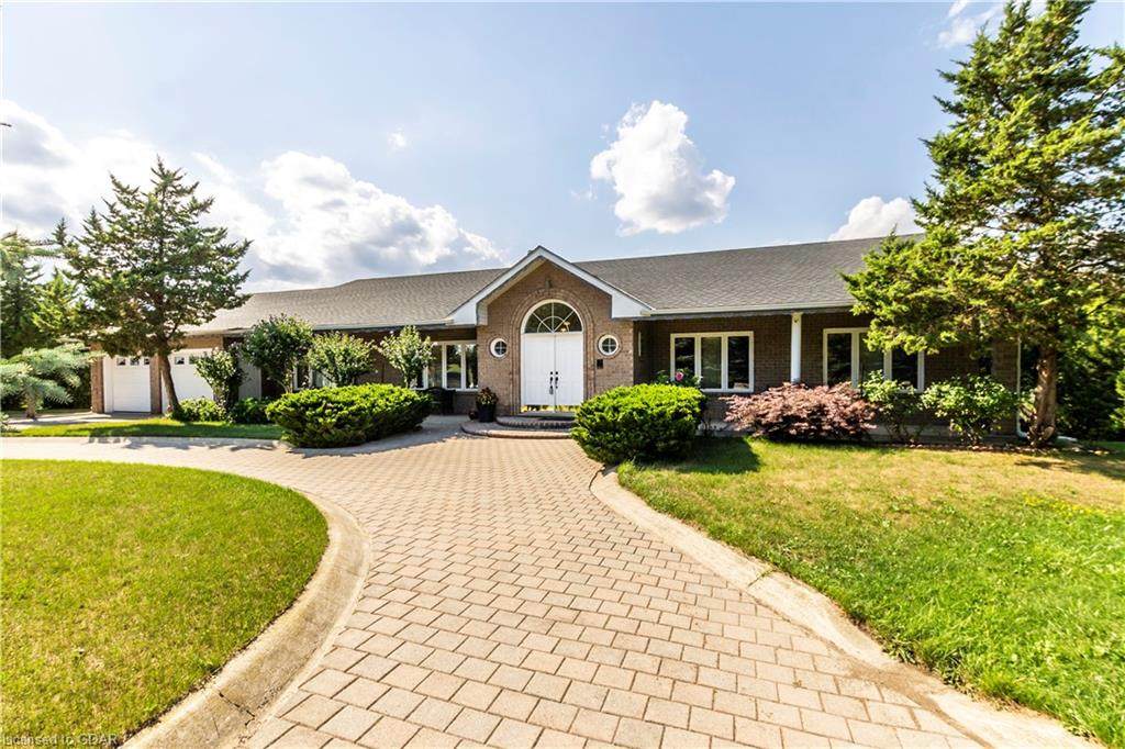 7 Currie Drive - Photo 1