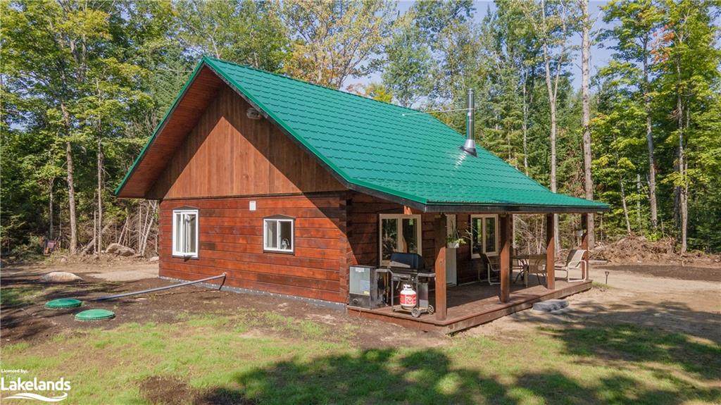 3997 Chetwynd Road - Photo 1