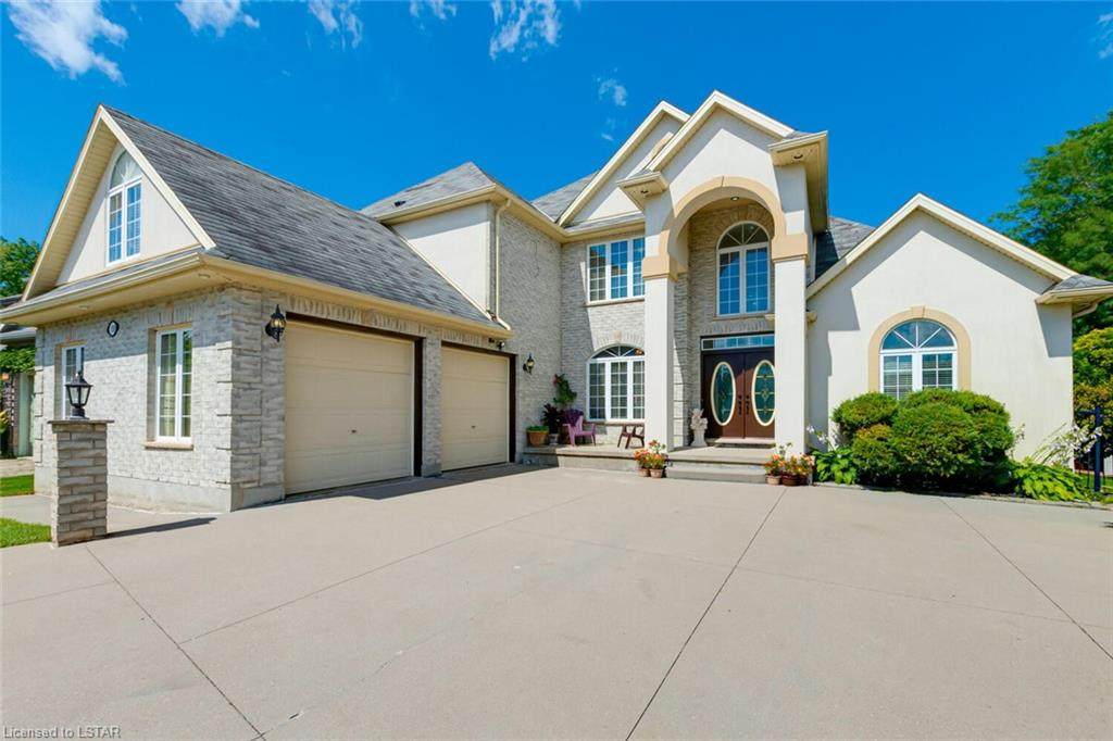 159 Greyrock Crescent - Photo 1