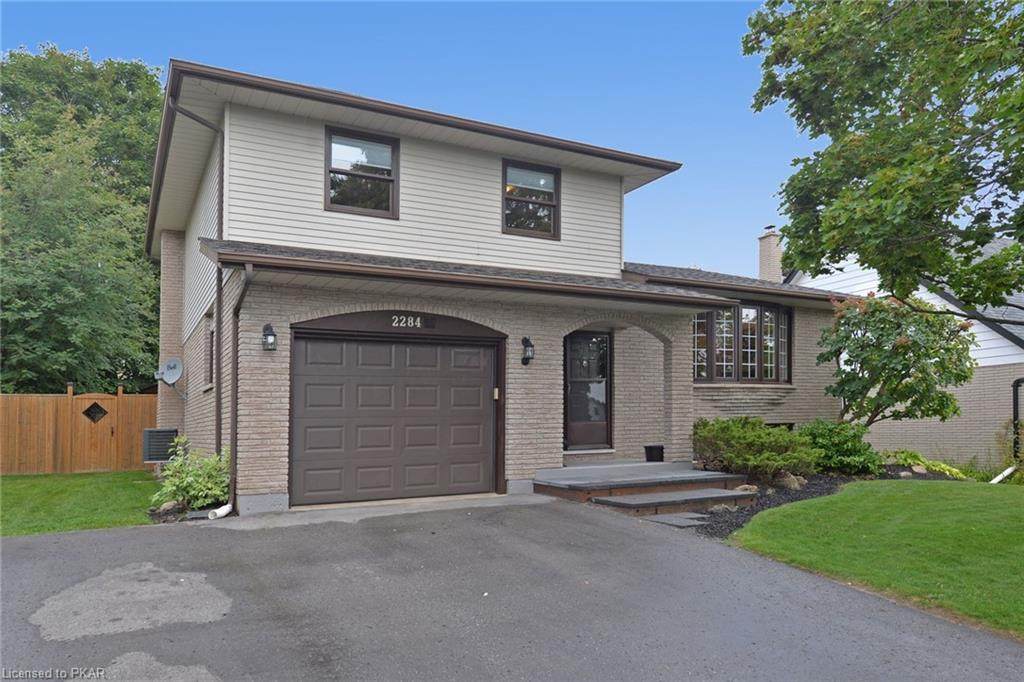 2284 Kawartha Heights Boulevard - Photo 1