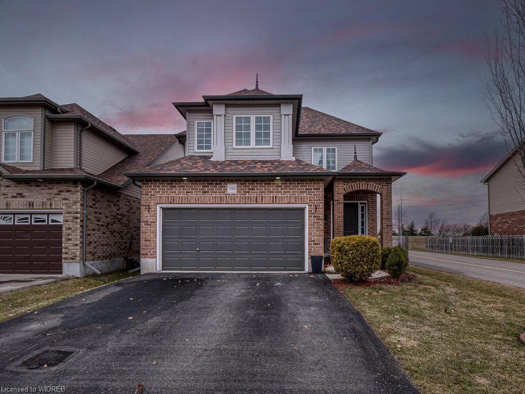 398 Champlain Avenue - Photo 1