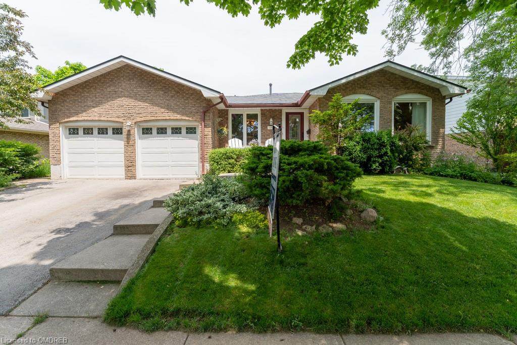 2495 Woburn Crescent - Photo 1
