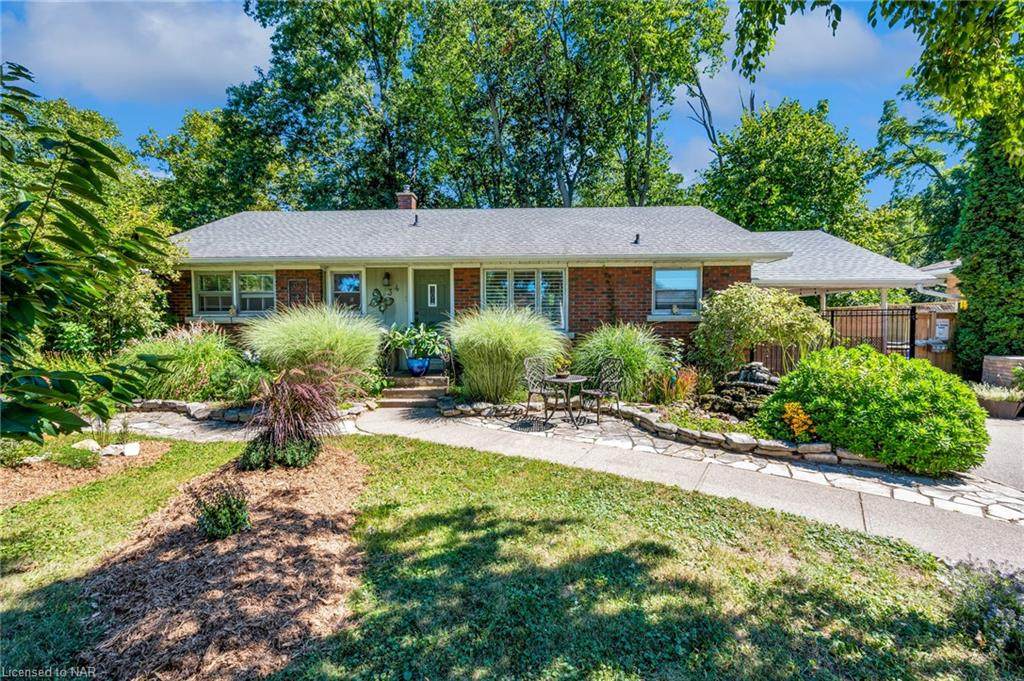 34 Spring Garden Boulevard - Photo 1