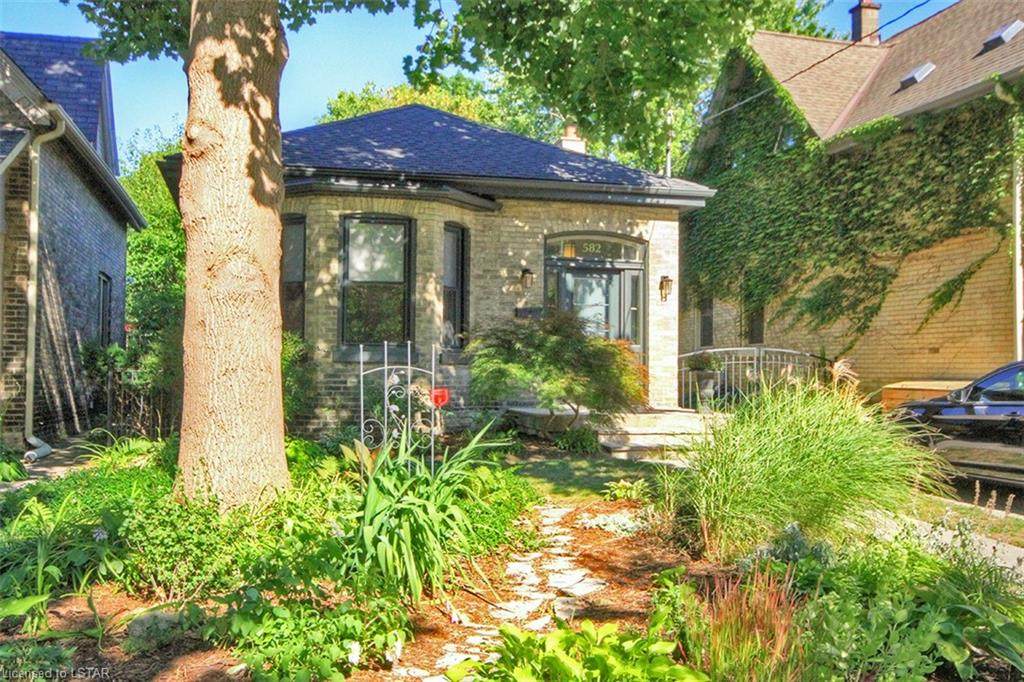 582 Maitland Street - Photo 1