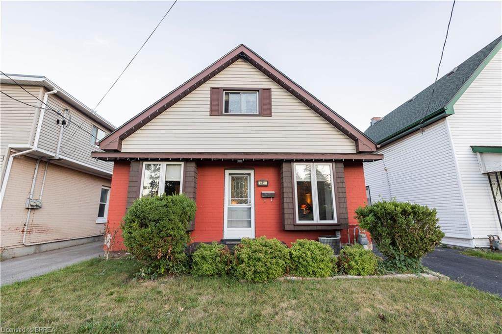 411 St Paul Avenue - Photo 1