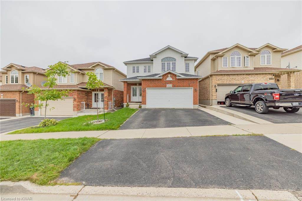 173 Curzon Crescent - Photo 1