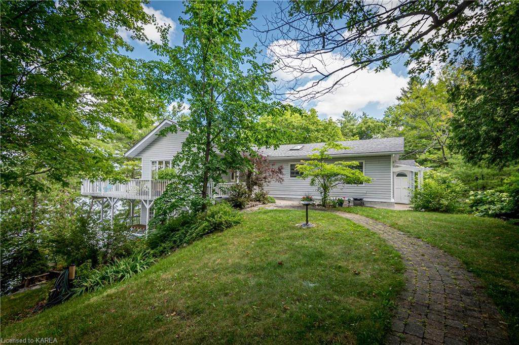 1025 Hummingbird Lane - Photo 1