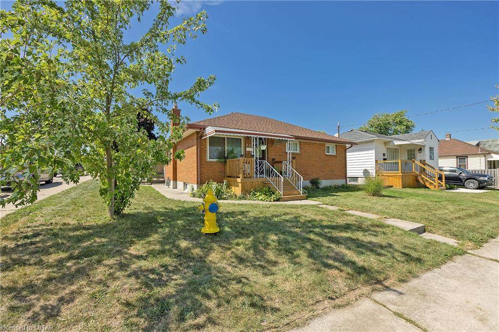 57 Paddington Avenue - Photo 1