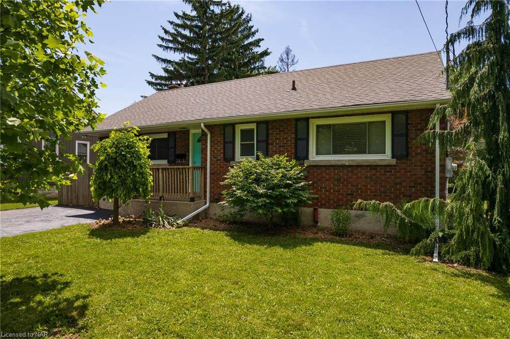 5365 Hodgson Avenue - Photo 1