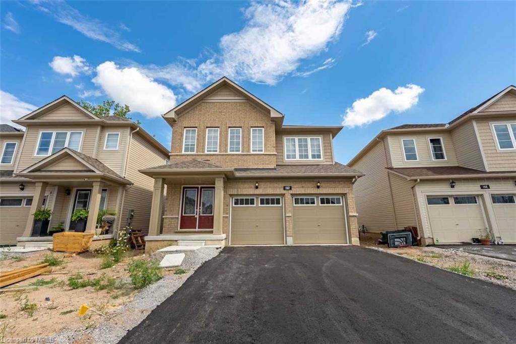 162 Cottonwood Crescent - Photo 1