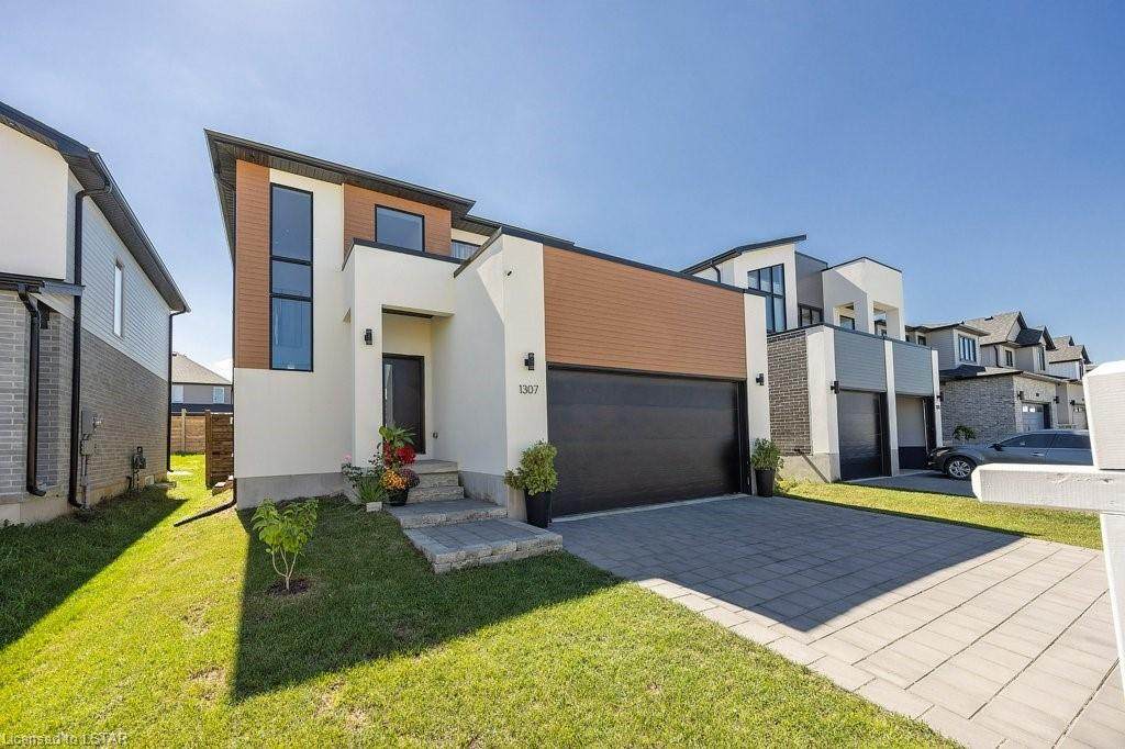 1307 Twilite Boulevard - Photo 1