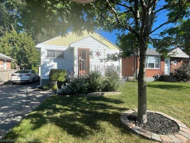 1624 Leonard Street - Photo 1