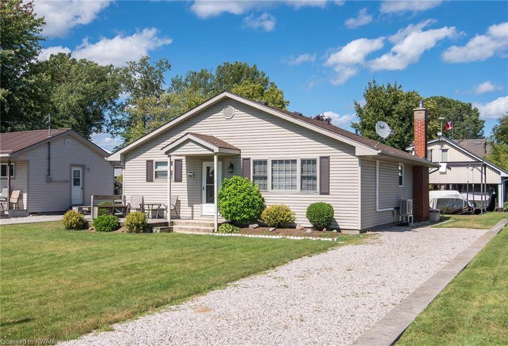 17 Pickerel Road - Photo 1