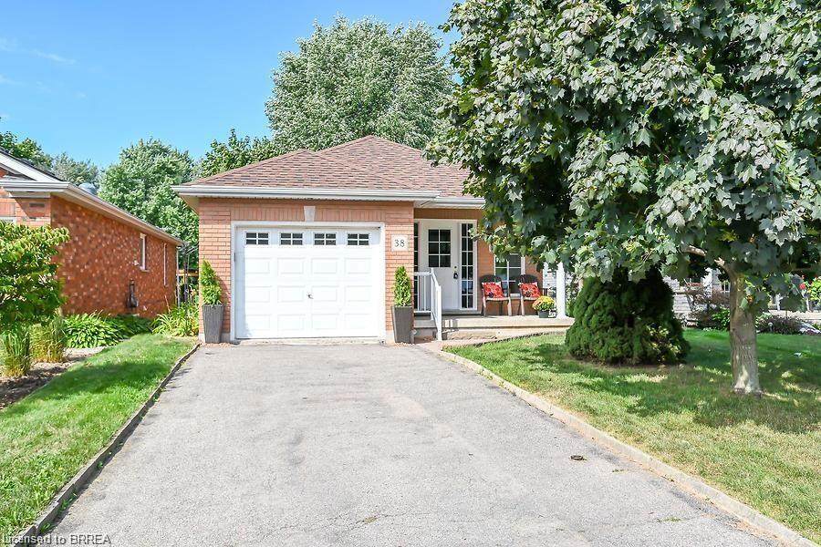 38 Mac Pherson Drive - Photo 1