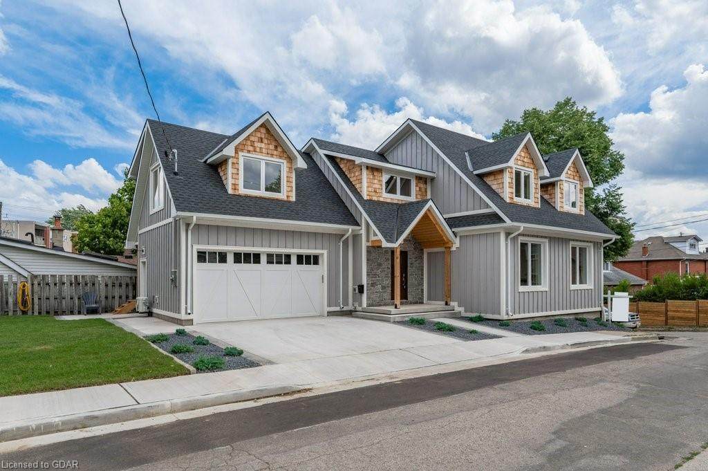 54 Emslie Street - Photo 1