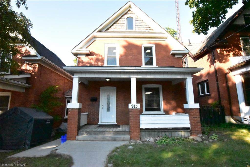 913 Moore Street - Photo 1