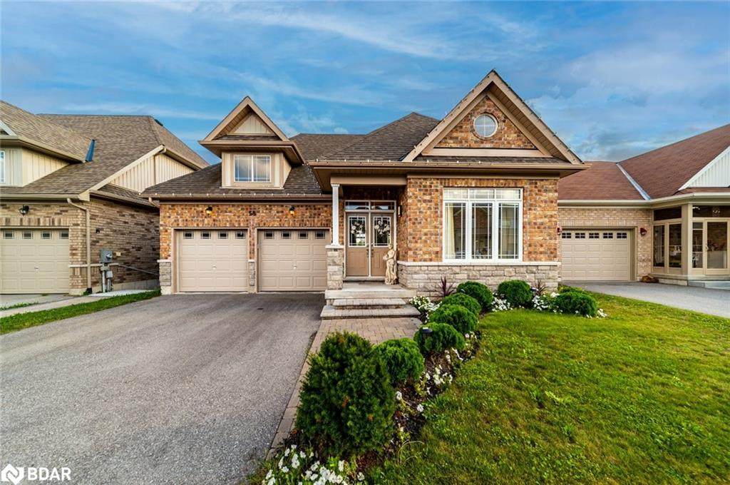58 Megan Crescent - Photo 1