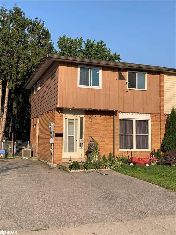11 Chaucer Crescent - Photo 1
