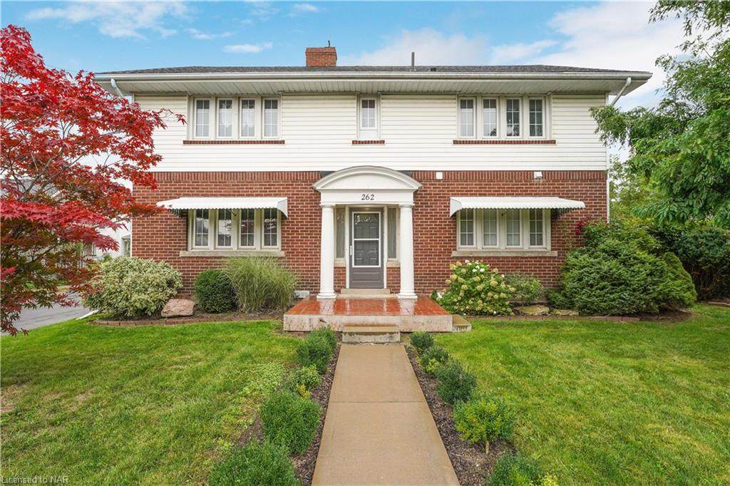 262 Niagara Street - Photo 1