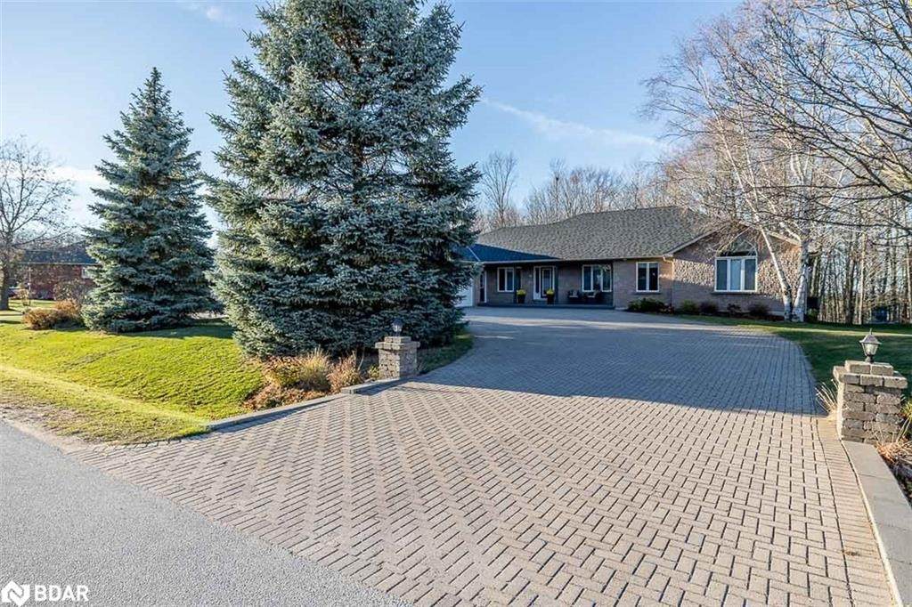 39 Glenhuron Drive - Photo 1