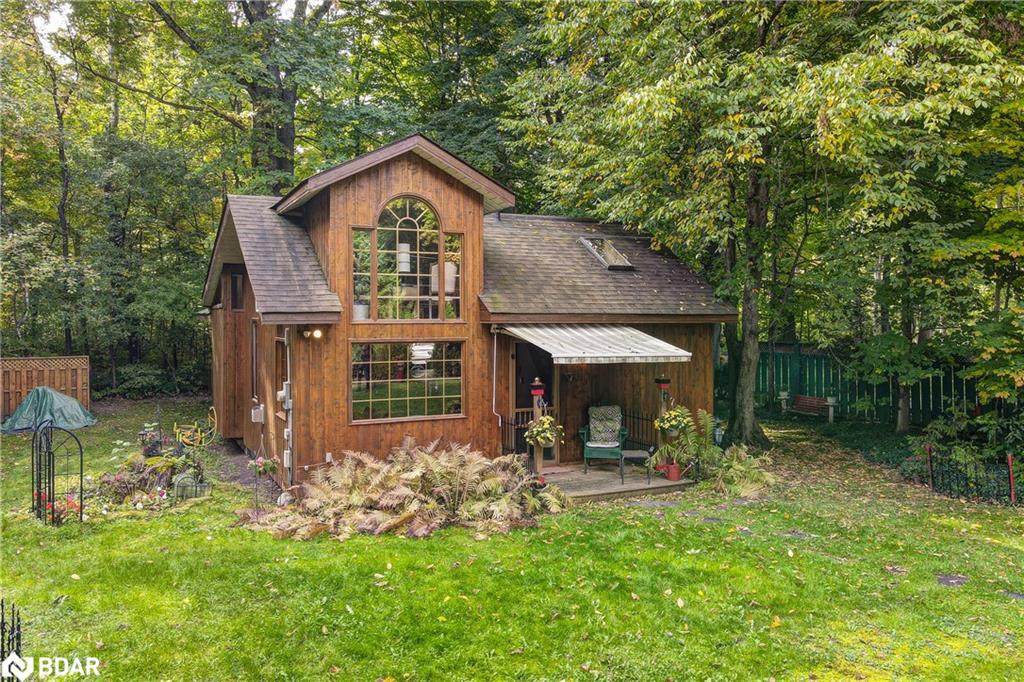85 Miller Place - Photo 1