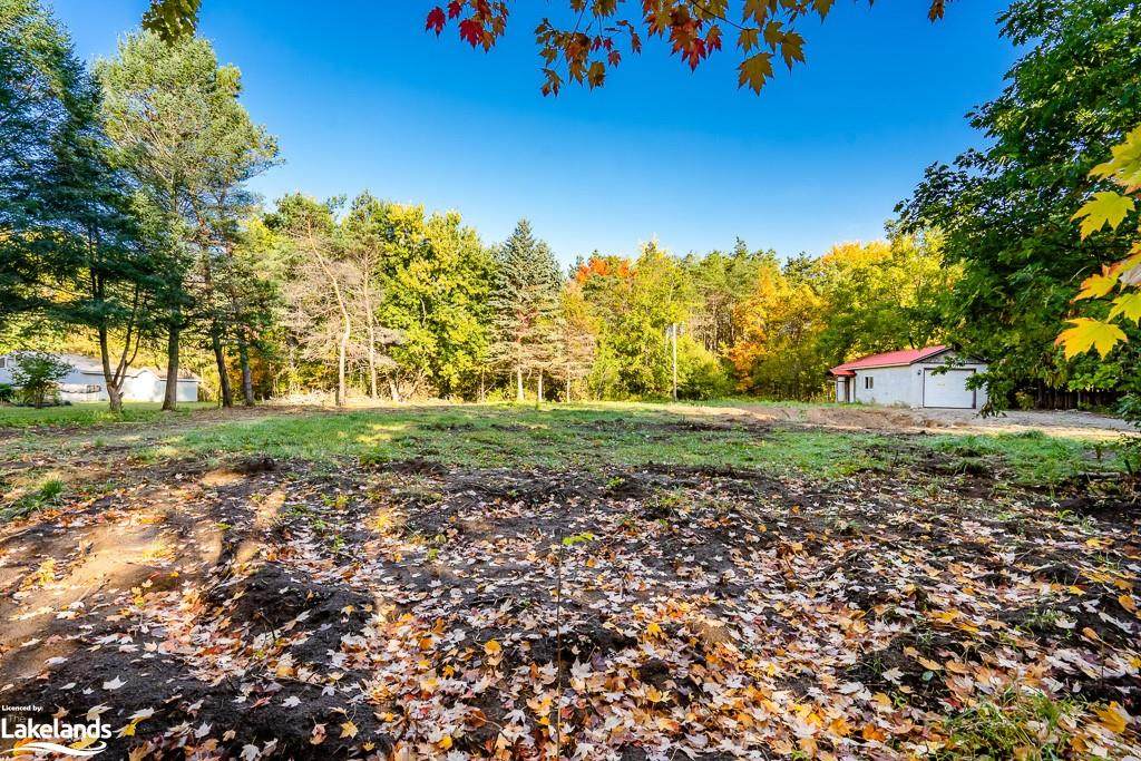 1194 Pinegrove Road - Photo 1