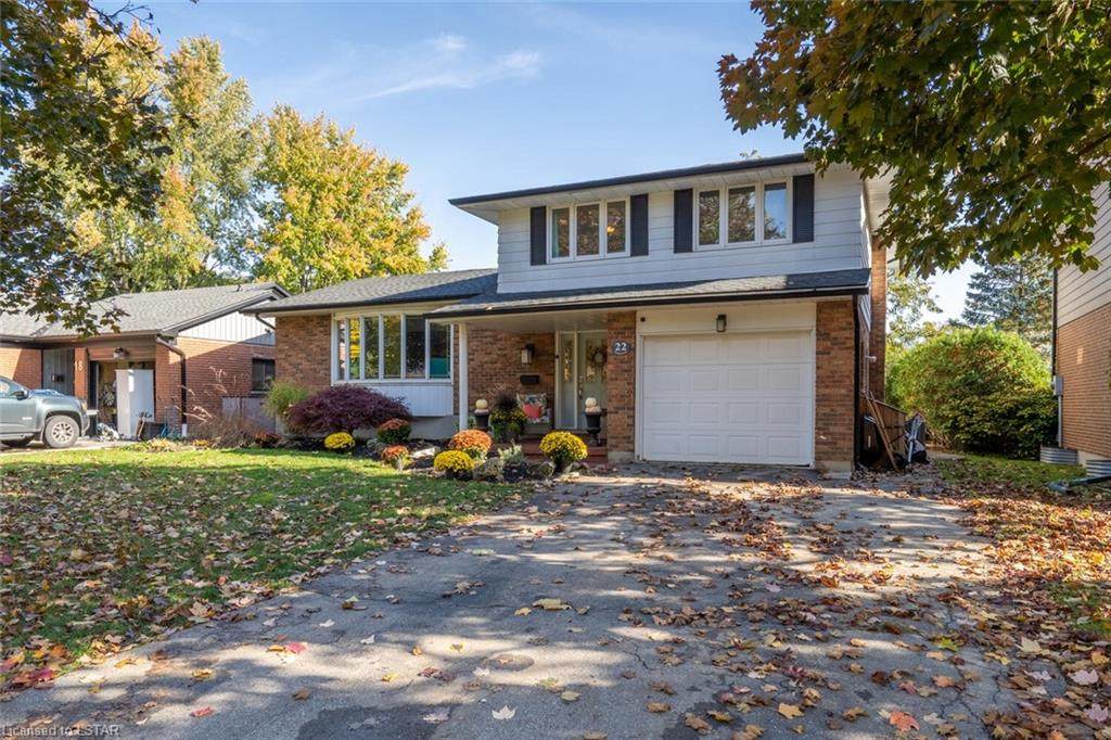 22 Hammond Crescent - Photo 1