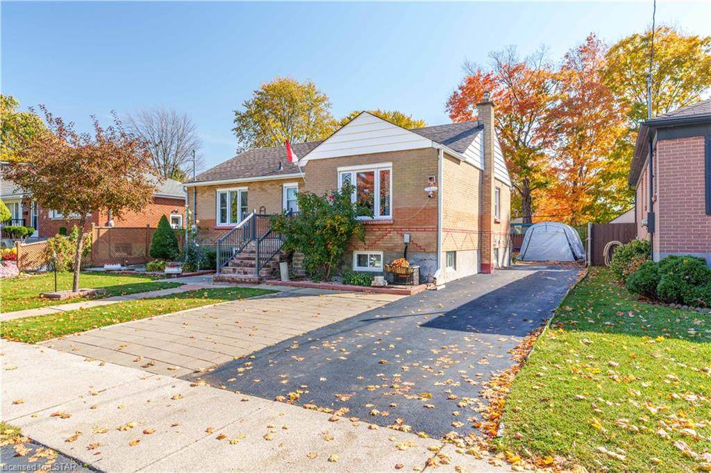 1859 Churchill Avenue - Photo 1