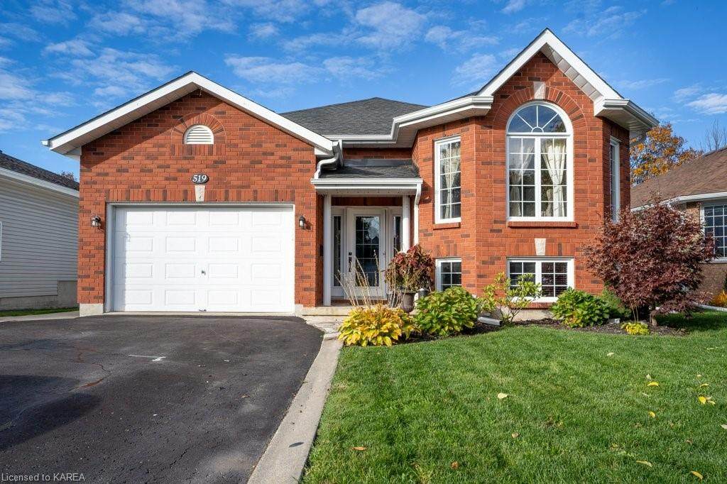519 Sackville Crescent - Photo 1